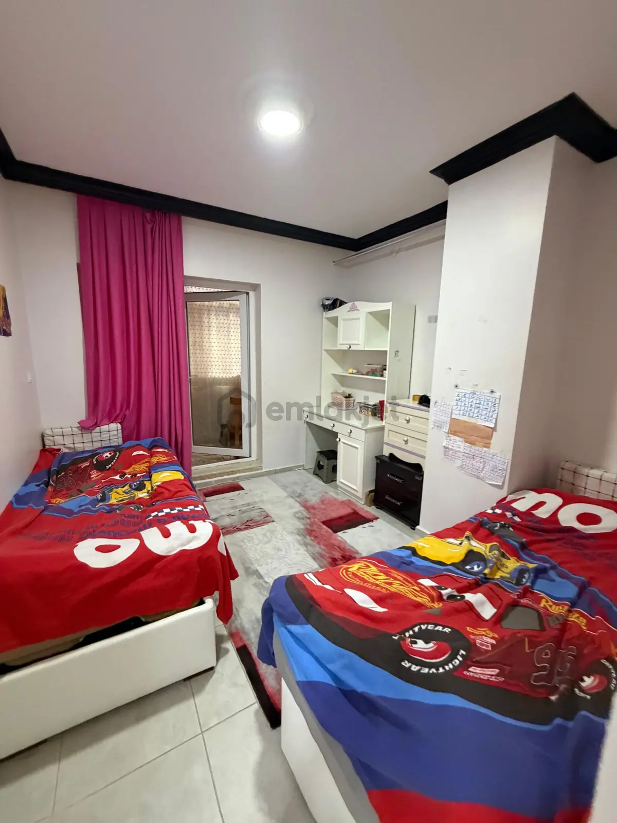 Dikili Ümmetoğlu'ndan Denize 2'dakika (100 M2) 3+1 Daire - 12