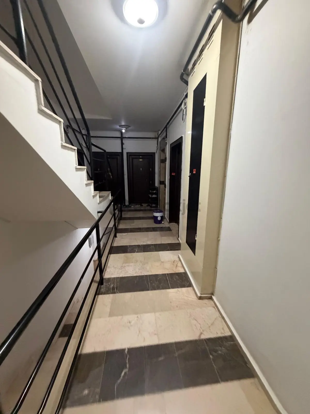 Dikili Ümmetoğlu'ndan Denize 2'dakika (100 M2) 3+1 Daire - 24