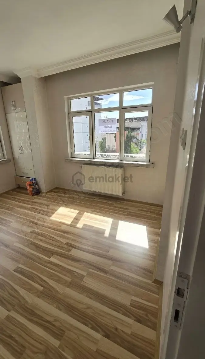Başharık Mahallesin De Kiralık 2+1 Ara Kat Daire - 4