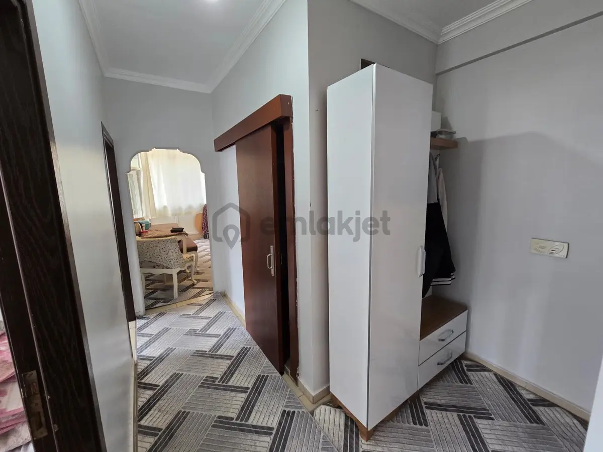 Satılık 2+1 90 M2 Yüksek Giriş Daire Altınova - 4