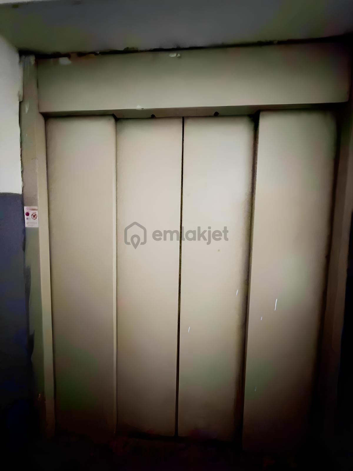 Esenyurt Akcaburgaz 400m2 Kiralık İmalathane - 18