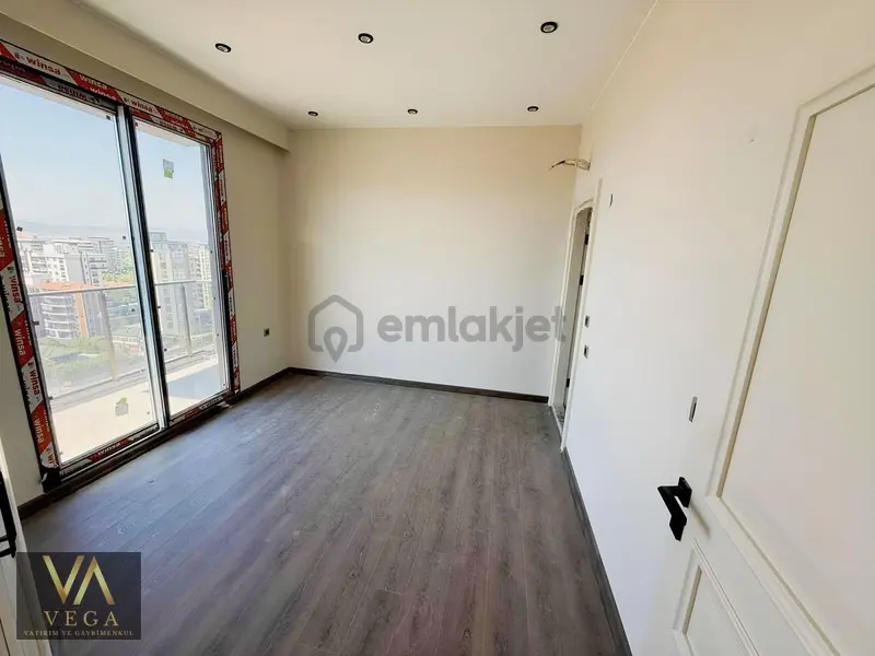 Güzelyurt Mah 3+1 Full Lüks Sıfır Arakat Daire - 21