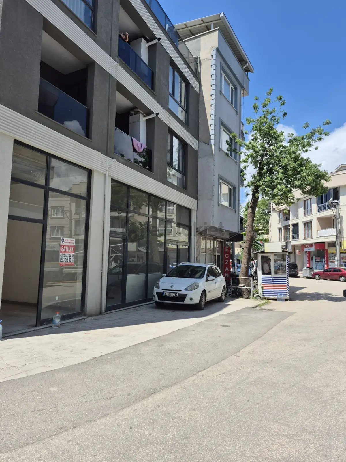 Yeni Karaman'da Satılık Dükkan - 3