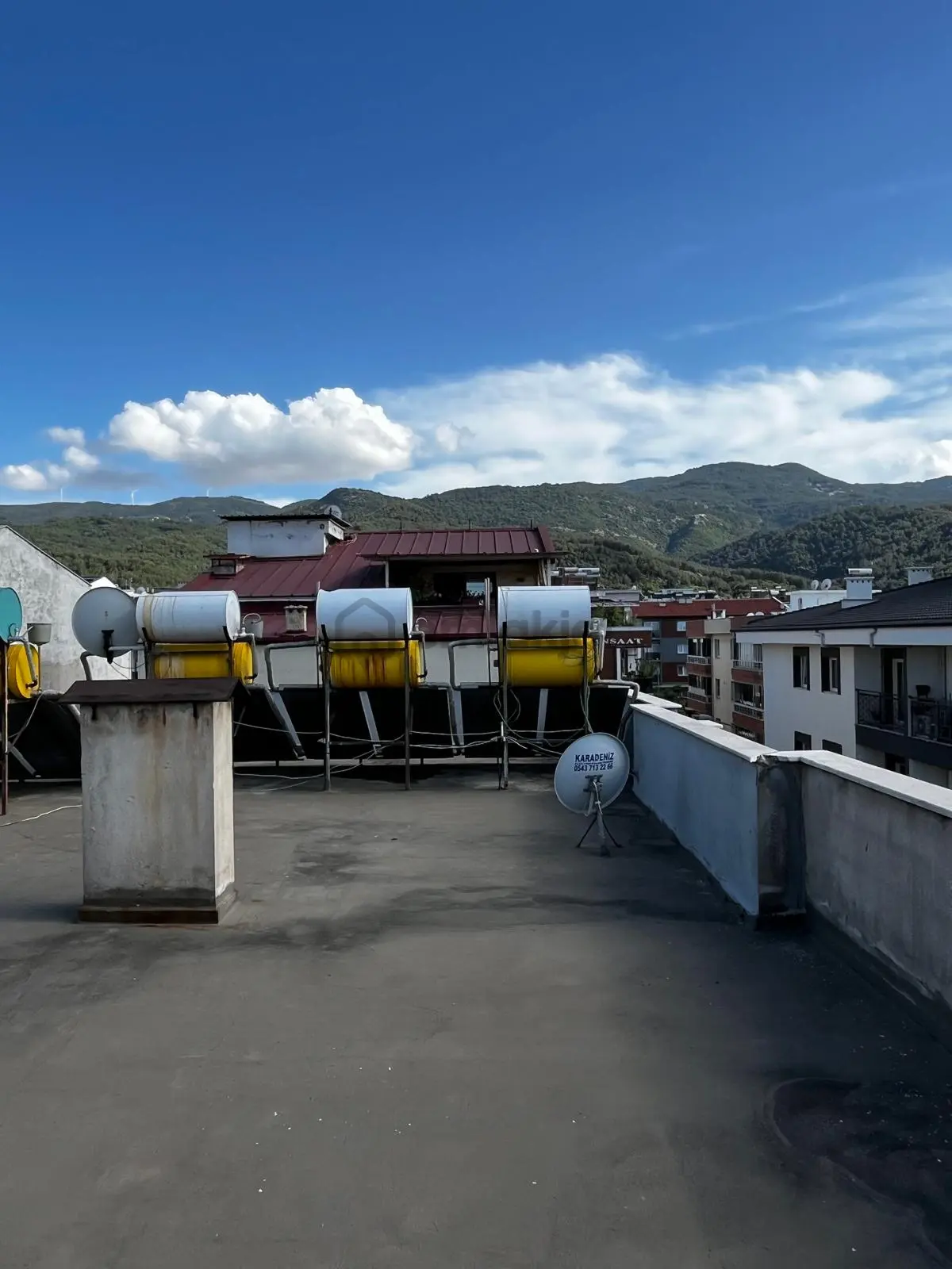 Kuşadası Davutlar Mahallesinde Satılık 2+1 Daire - 3