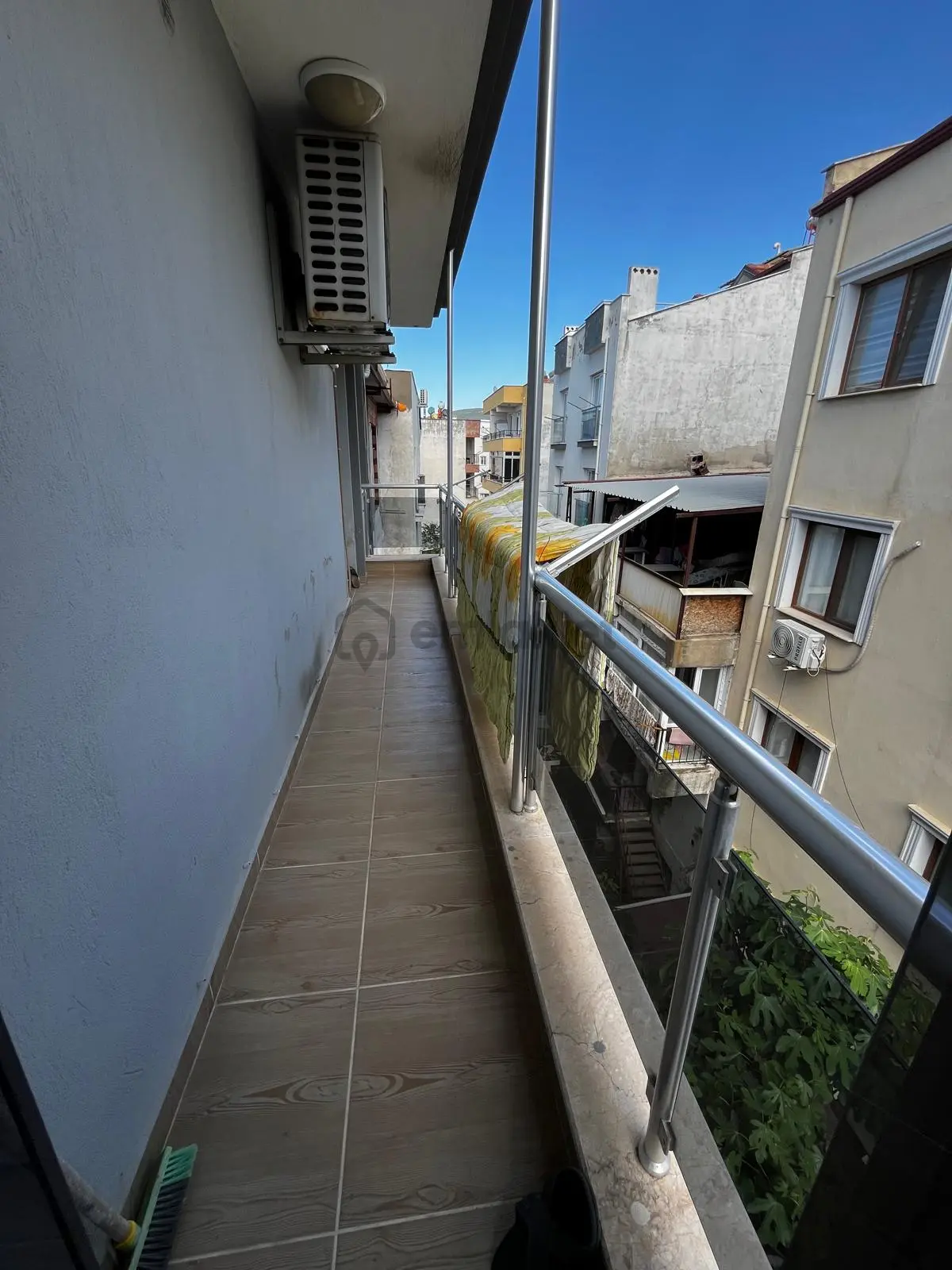 Kuşadası Davutlar Mahallesinde Satılık 2+1 Daire - 25