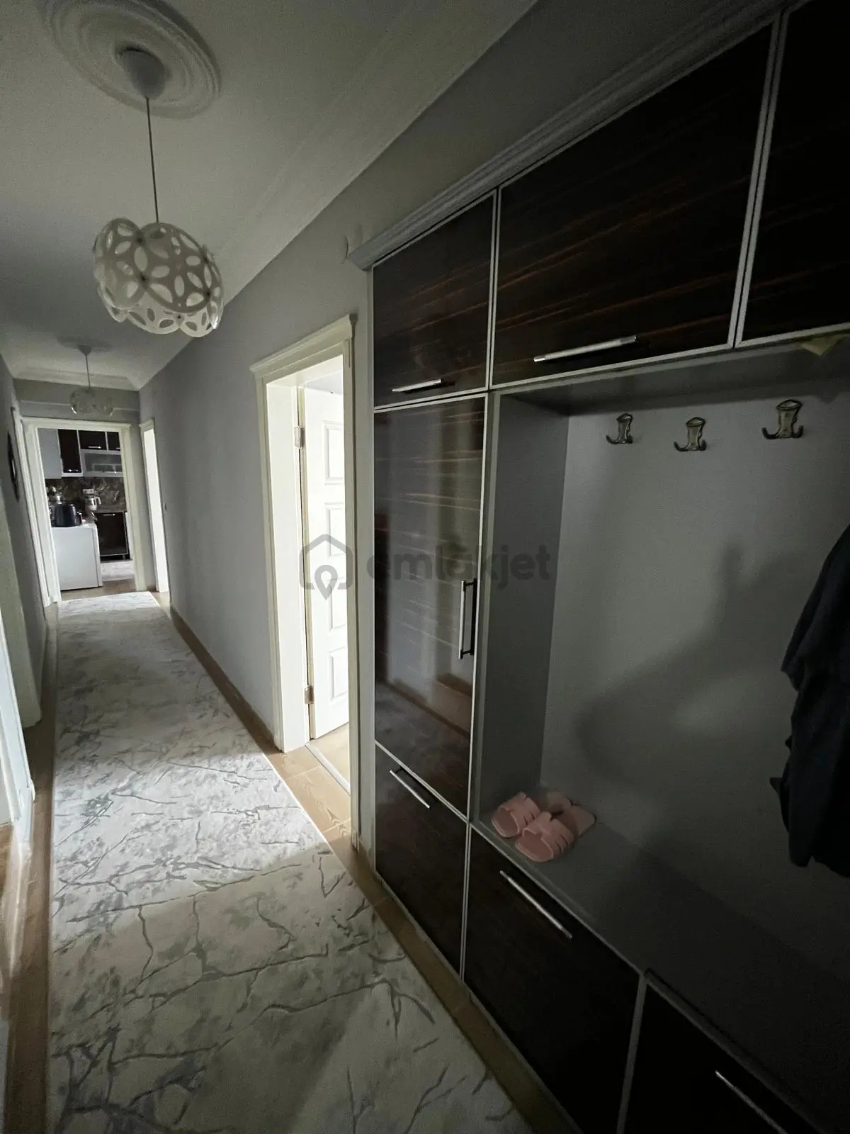 Kuşadası Davutlar Mahallesinde Satılık 2+1 Daire - 12