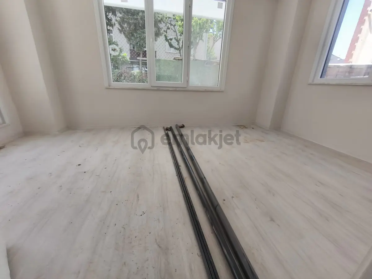 Acil Sultanbeyli Necipfazıl Mah Satılık 140 M.3+1 Ters Dübleks - 19