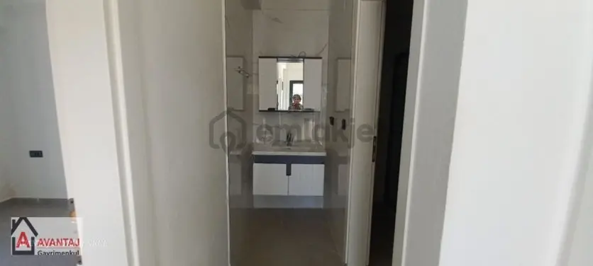 Karagedik'de 2+1 Bakımlı Daire - 12