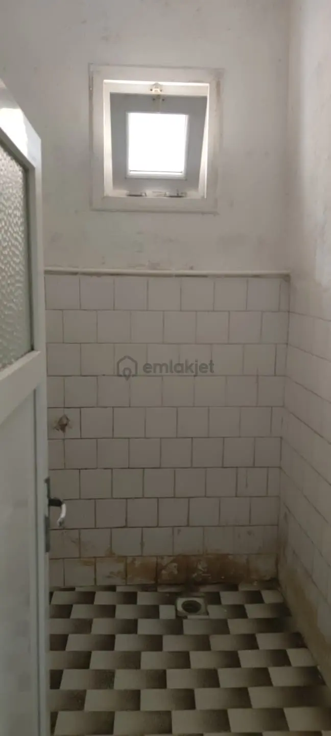 Pendik Sülüntepe Ulaşımı Kolay Geniş Balkonlu 2+0 Kiralık - 23