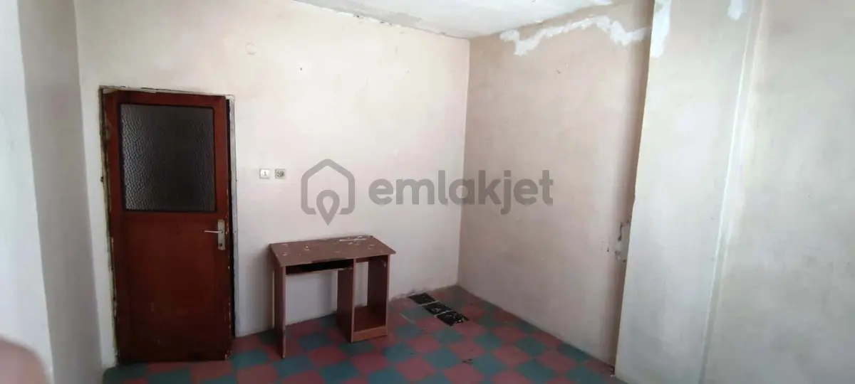 Pendik Sülüntepe Ulaşımı Kolay Geniş Balkonlu 2+0 Kiralık - 11
