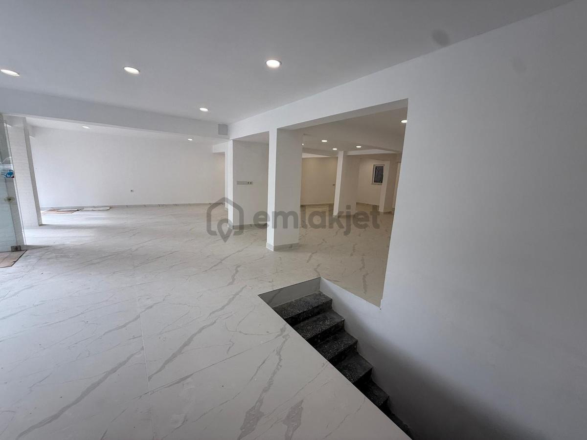 Trabzon'da Kiralık Depolu Dükkan - 31