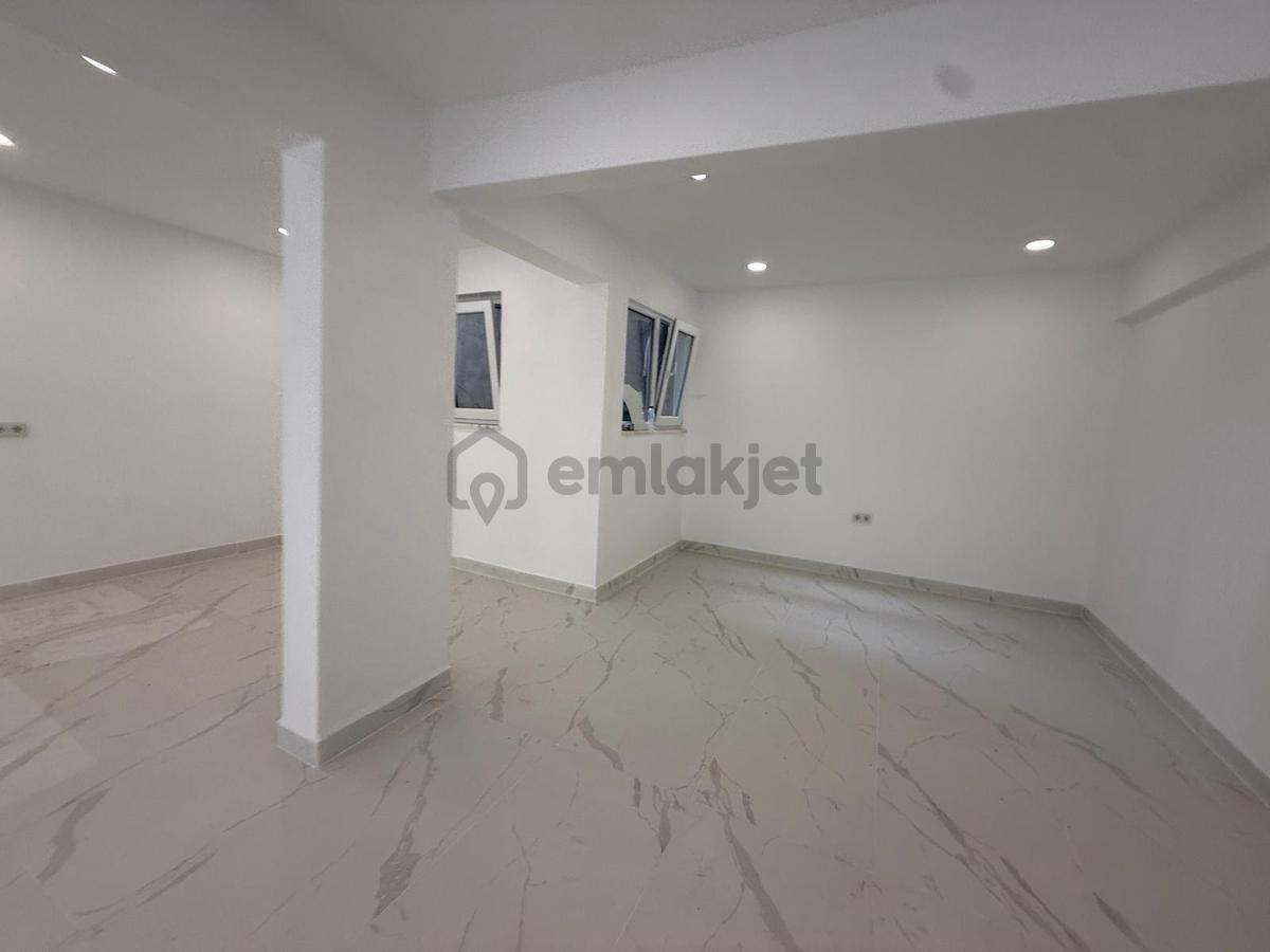 Trabzon'da Kiralık Depolu Dükkan - 15