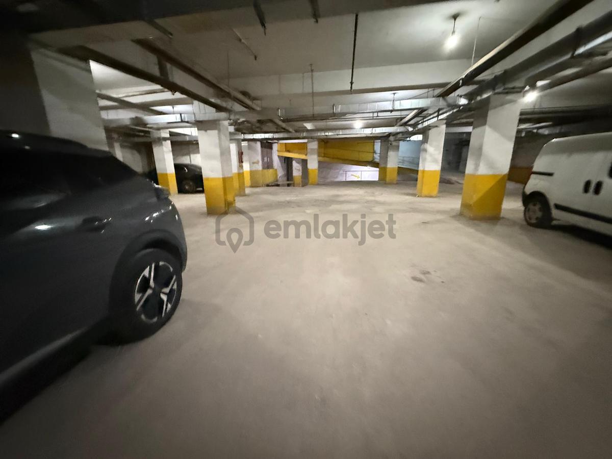 Trabzon Meydan'da Satılık Otopark - 21