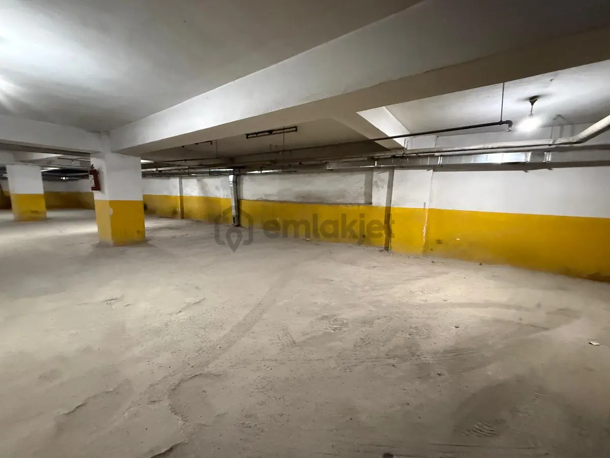 Trabzon Meydan'da Satılık Otopark - 28