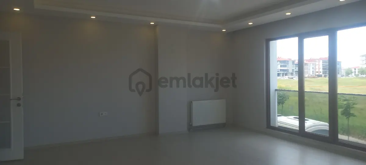 Kazımıyede 3+1 Luks Daıre Ebeveny Banyolu - 17
