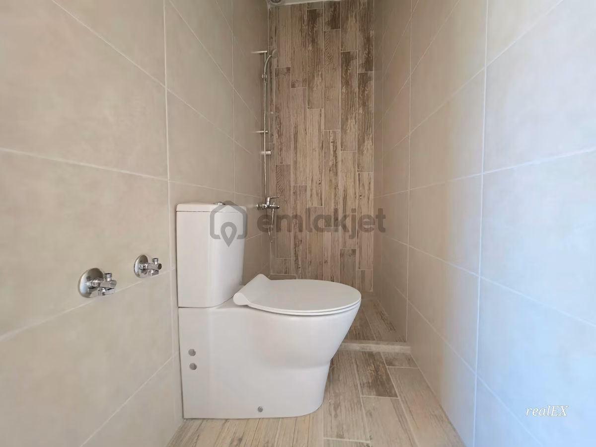 Özdere Çukuraltı Merkezde Geniş Odalı 3+1 Villa - 10