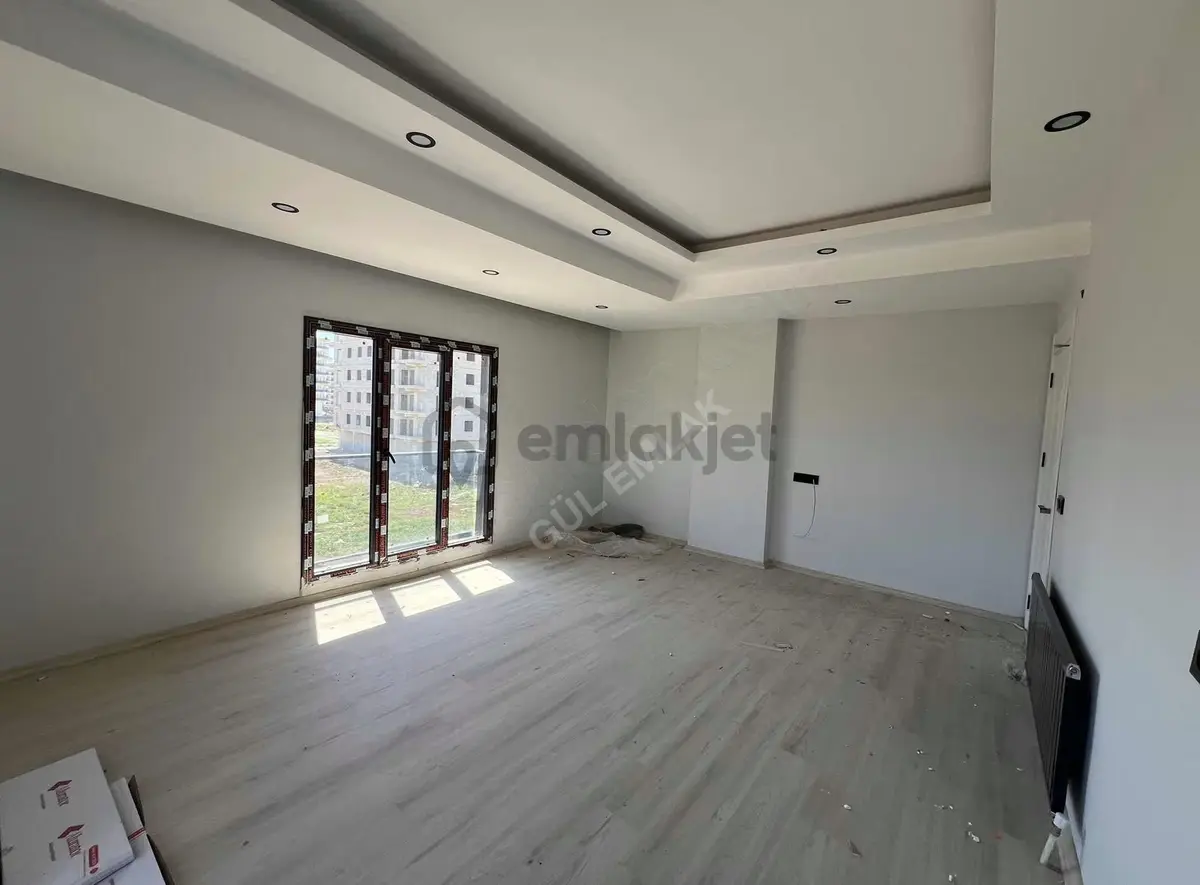 Gül Emlaktan Satılık Sıfır Uygun Daire - 3