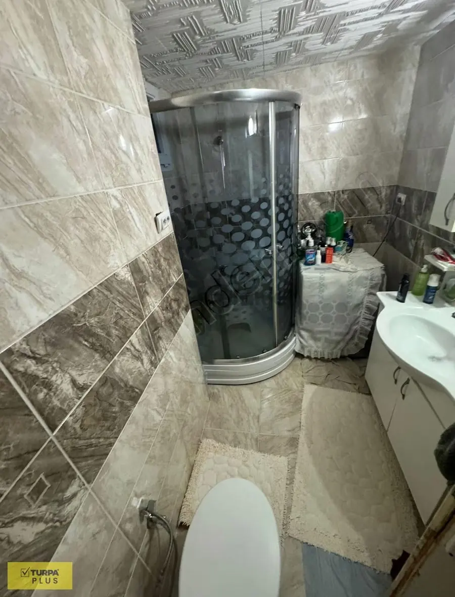 Devrim Mahallesin'de Satılık 3+1 Arakat Bakımlı Satılık Daire - 4