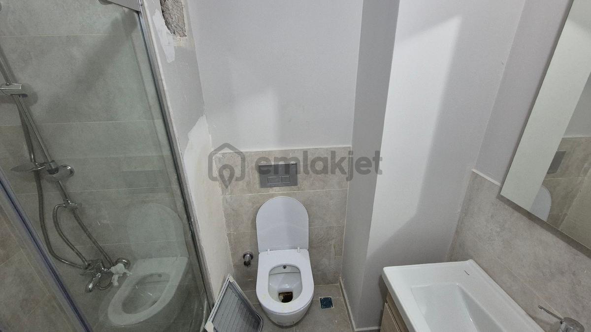 Cumhuriyet Mah.kiralık 1+1 - 24