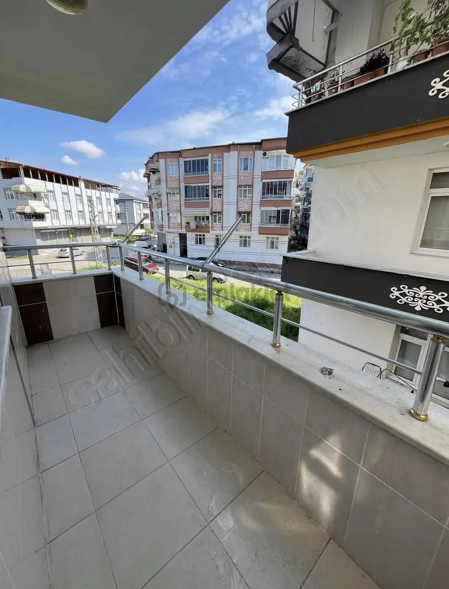 Orta Mahallede Geniş Ferah 3+1 Kiralık Daire