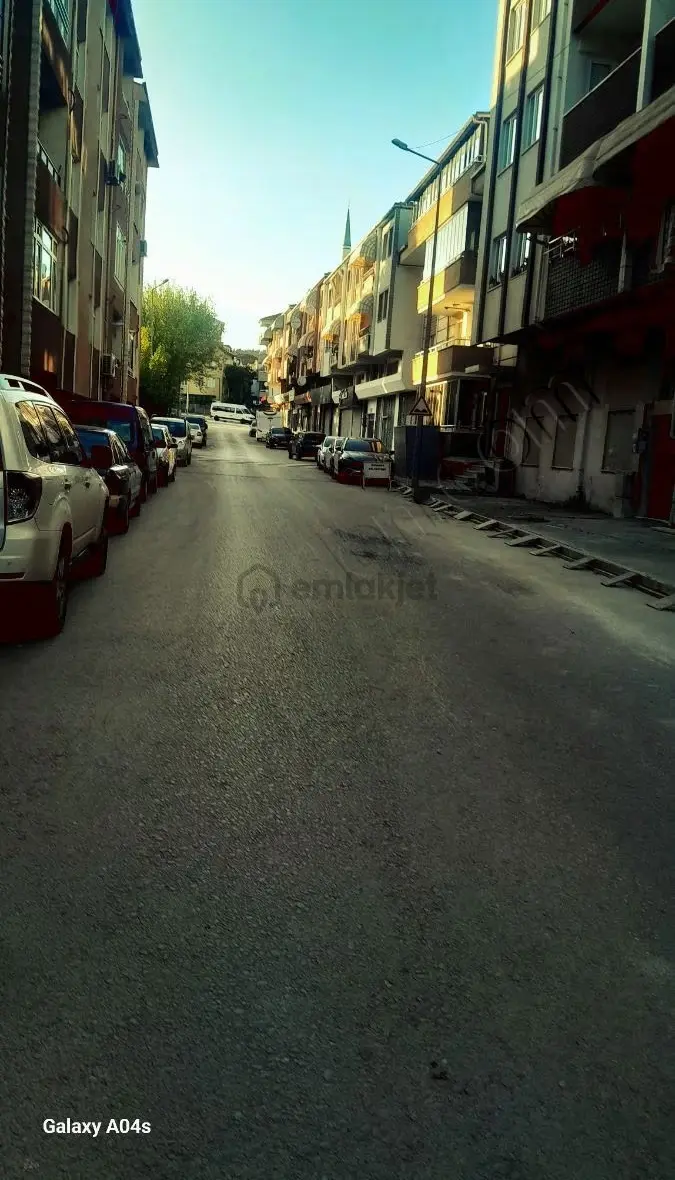 Derınce Cenegag Mahkesınde Masrafsız Daıre - 3