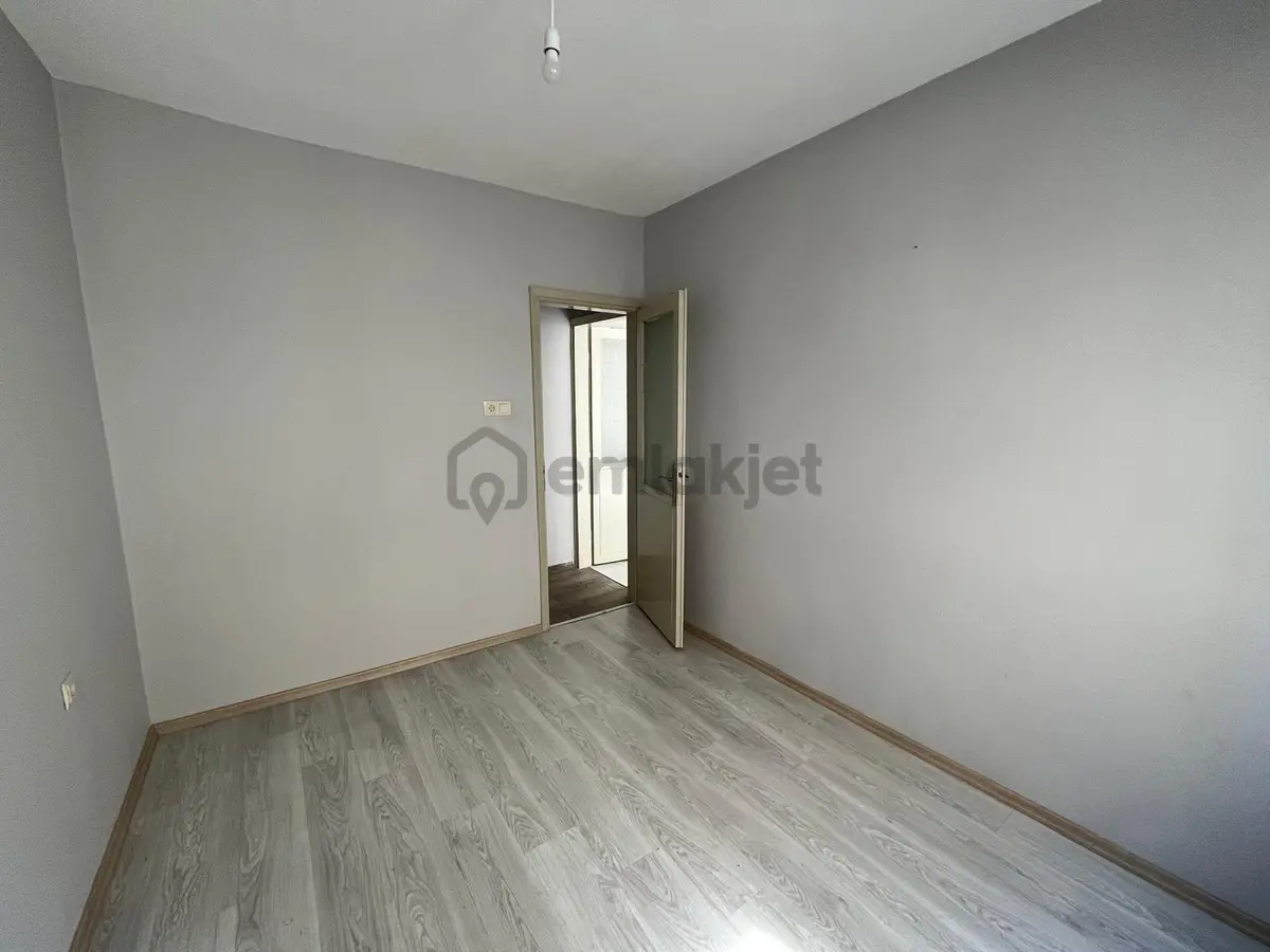 Meydan'da Kiralık 2+1 Tadilatlı Fırsat Daire - 17