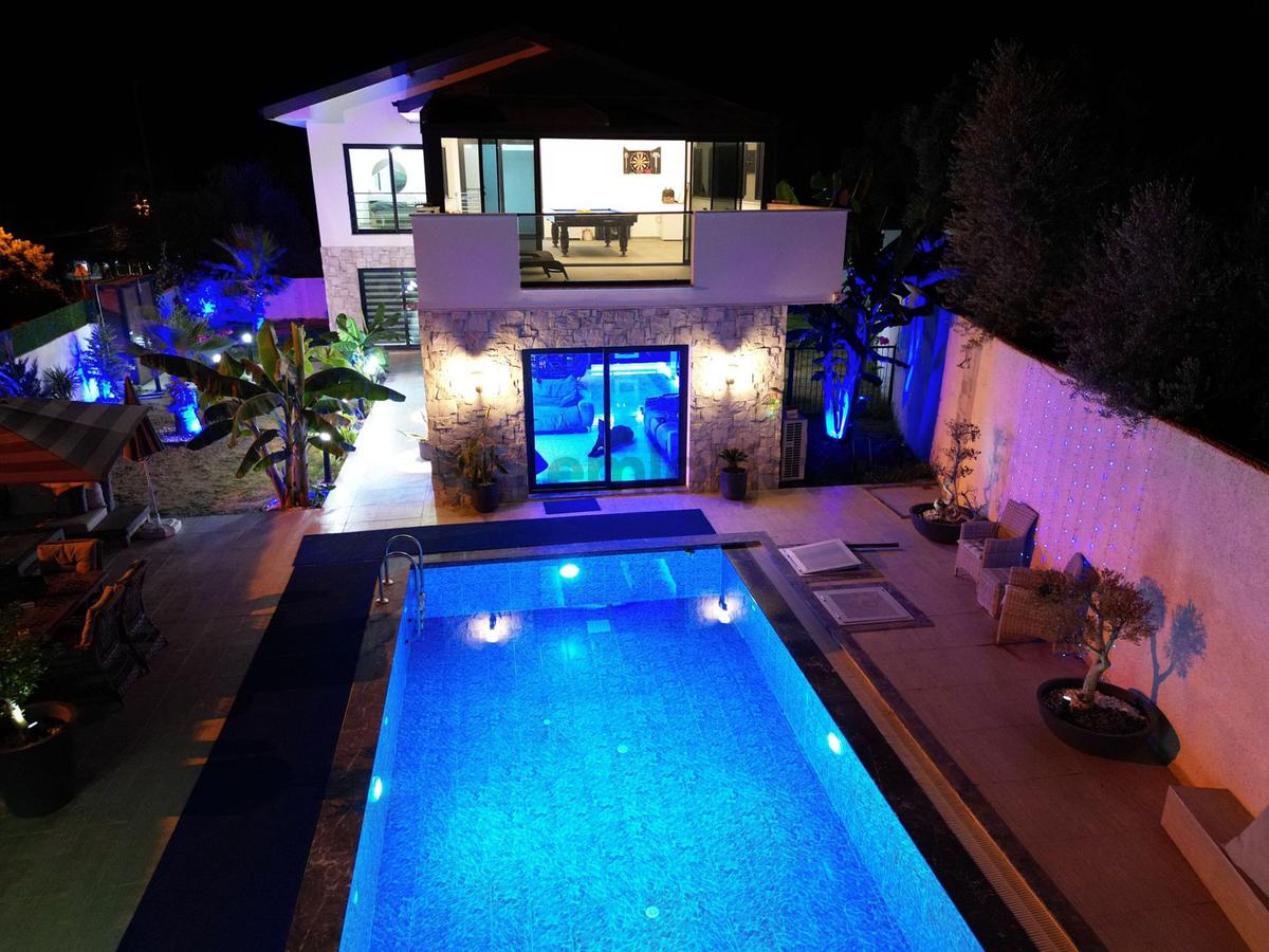 Kayadibi'nde Satılık Yeni Modern Villa - 25