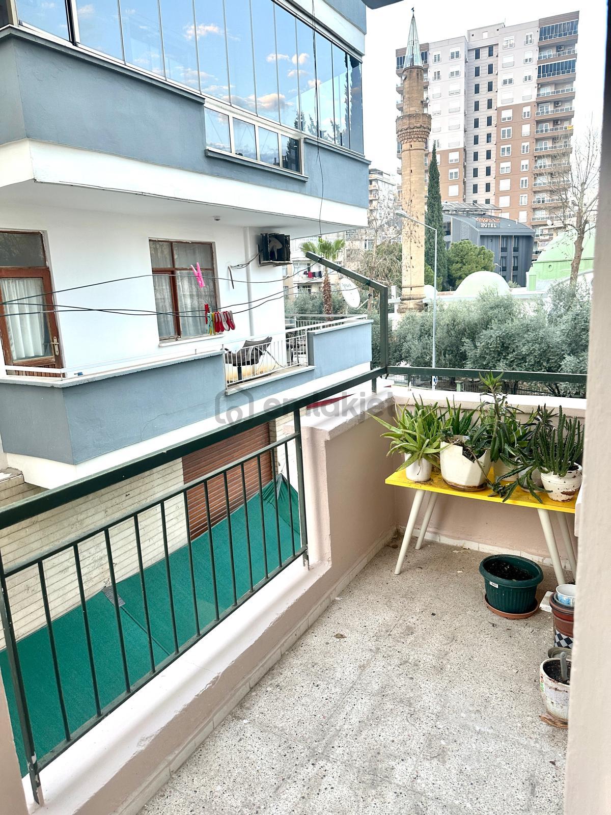 Markantalya Karşısı Geniş 2+1 Satılık Daire - 11