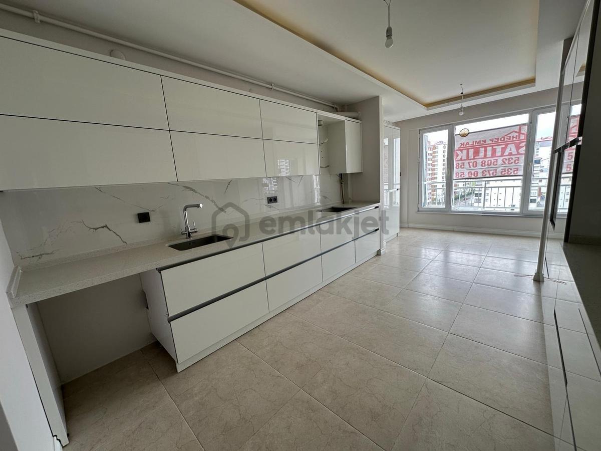 Hedef Emlak'tan Kardeşler'de Satılık 4+1 Lux Daire - 25