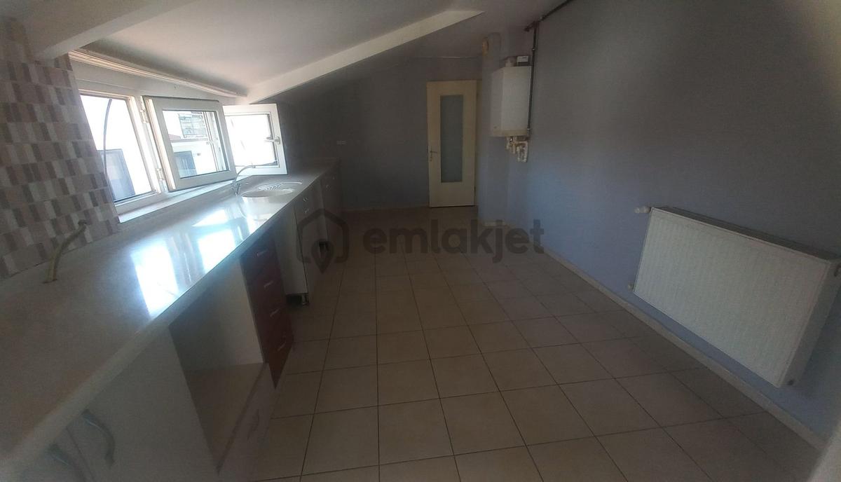 Atalarda Kiralık 3+1 Çatıkatı - 8
