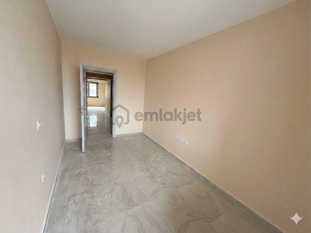 Pendik'te Deniz Manzaralı, Yerden Isıtmalı, Ebeveyn Banyolu 2+1 - 10