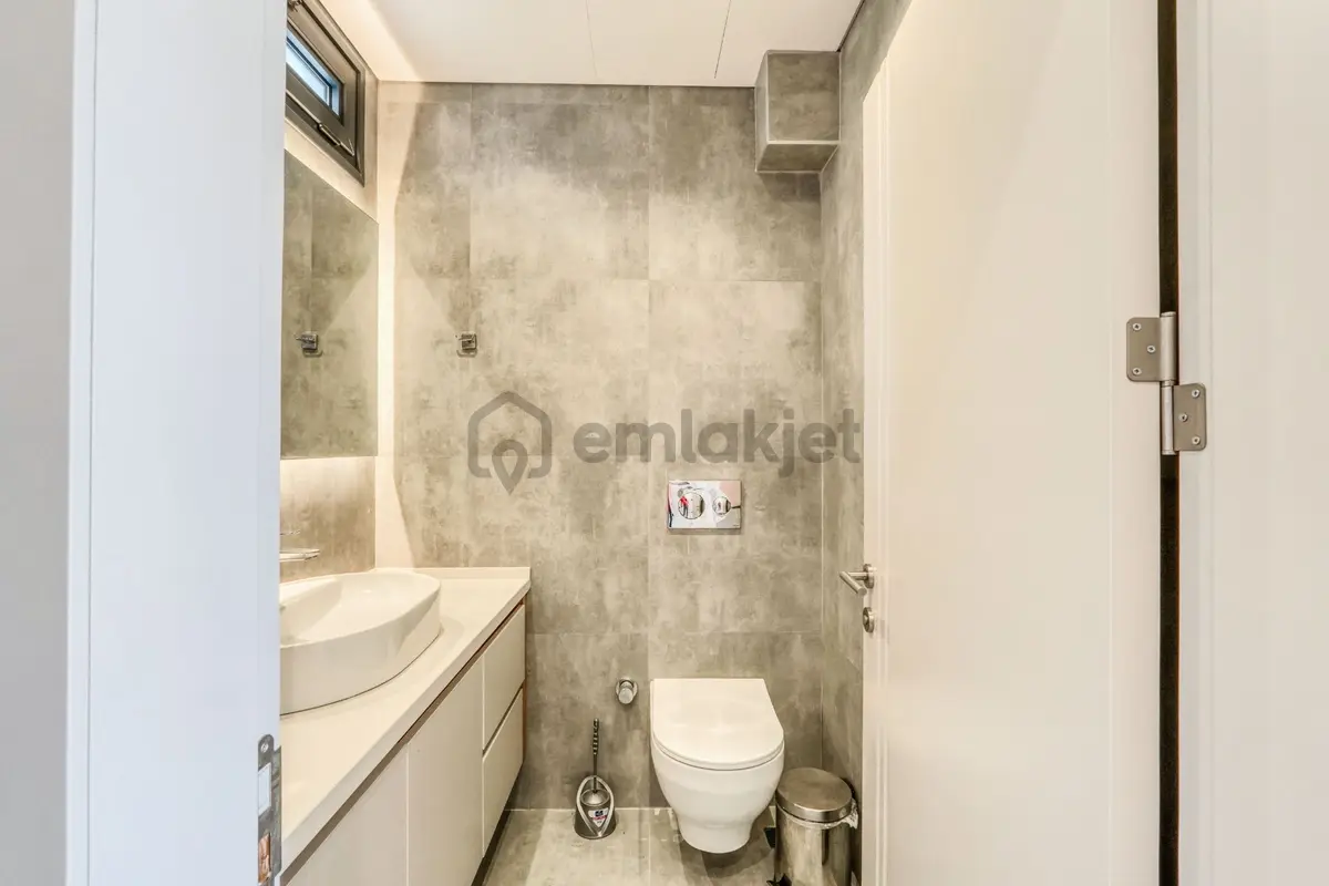 Urla İskele'de Denize Sıfır Eşyalı Lüks Villa - 14