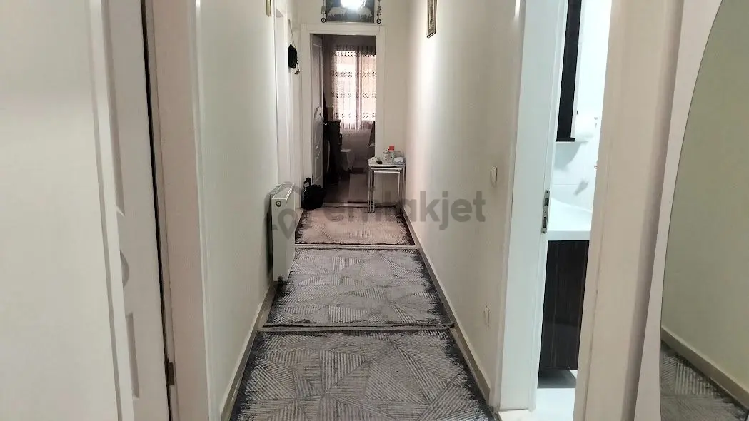 Ayvalık Sarımsaklı Asansörlü Satılık 2+1 Temiz Daire - 22