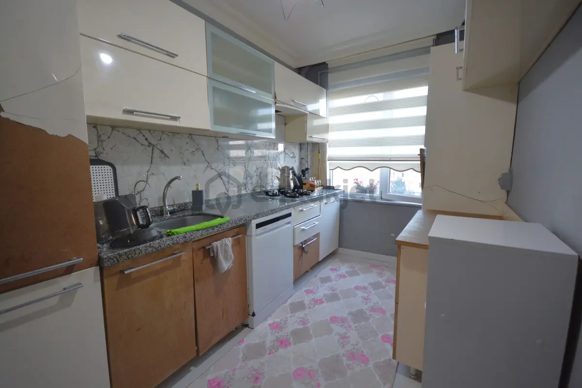 Satılık 145 M2 Merkezi Konumda 3+1 Lüks Daire - 15