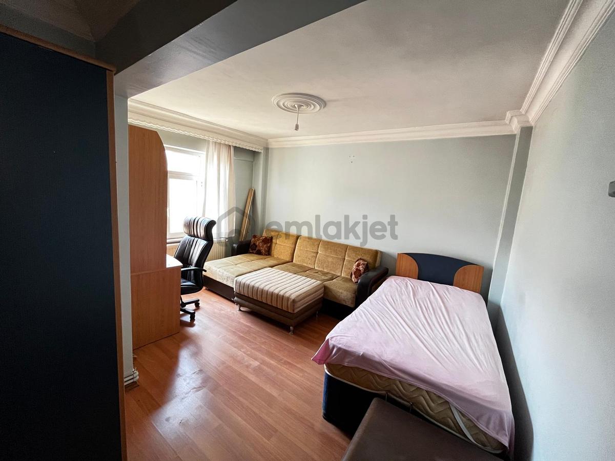 Eyüp Ramı Cuma Mah'de Satılık 3+1 Daıre - 10