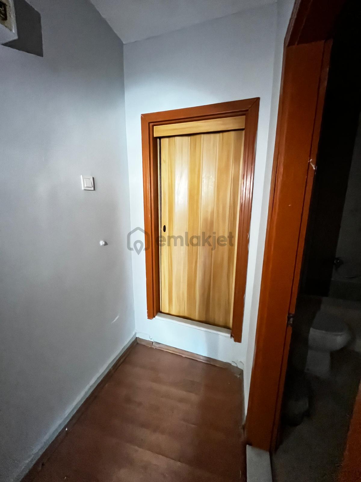 Eyüp Ramı Cuma Mah'de Satılık 3+1 Daıre - 16