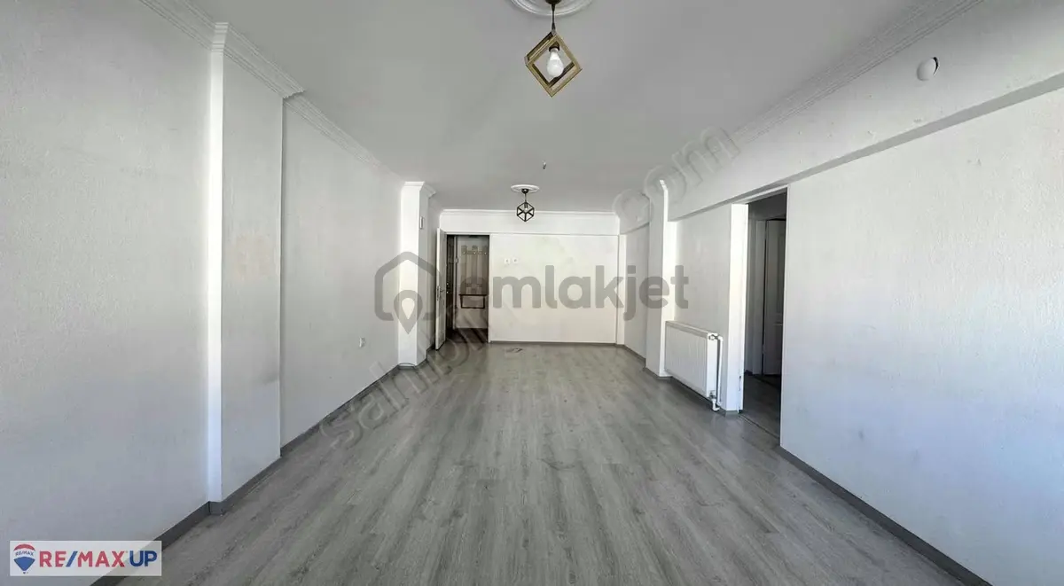 Akevler'de 105 M2 Geniş 2+1 Asansörlü Satılık Daire - 11