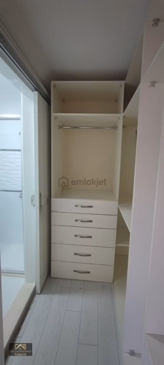 Derince 60 Evlerde Ebeveyn Banyolu Cam Teraslı 3-1 Satilik Daire - 14