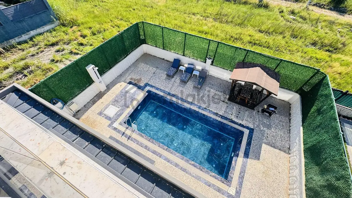 Kiralık Lüks 5+1 Özel Havuzlu Villa - 28