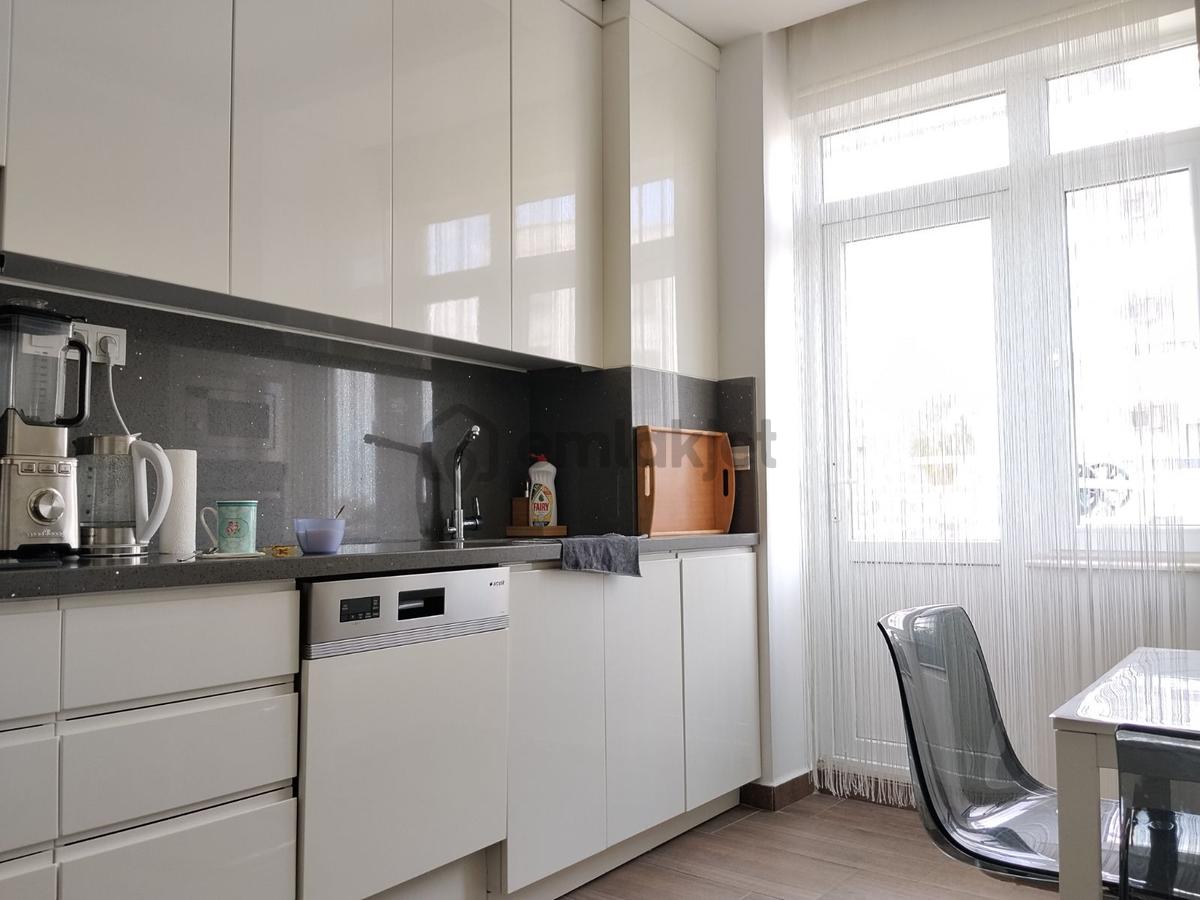 Bahçelievler Mahallesi Satılık 3+1 Full Tadilatlı Daire - 16