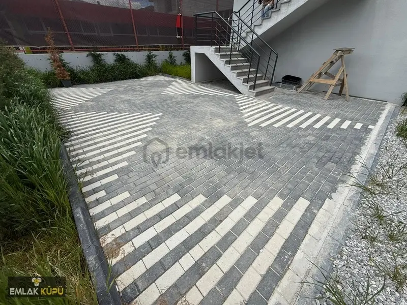 Bağlıca Mah'de Site İçerisinde Satılık 4+2 Villa - 30