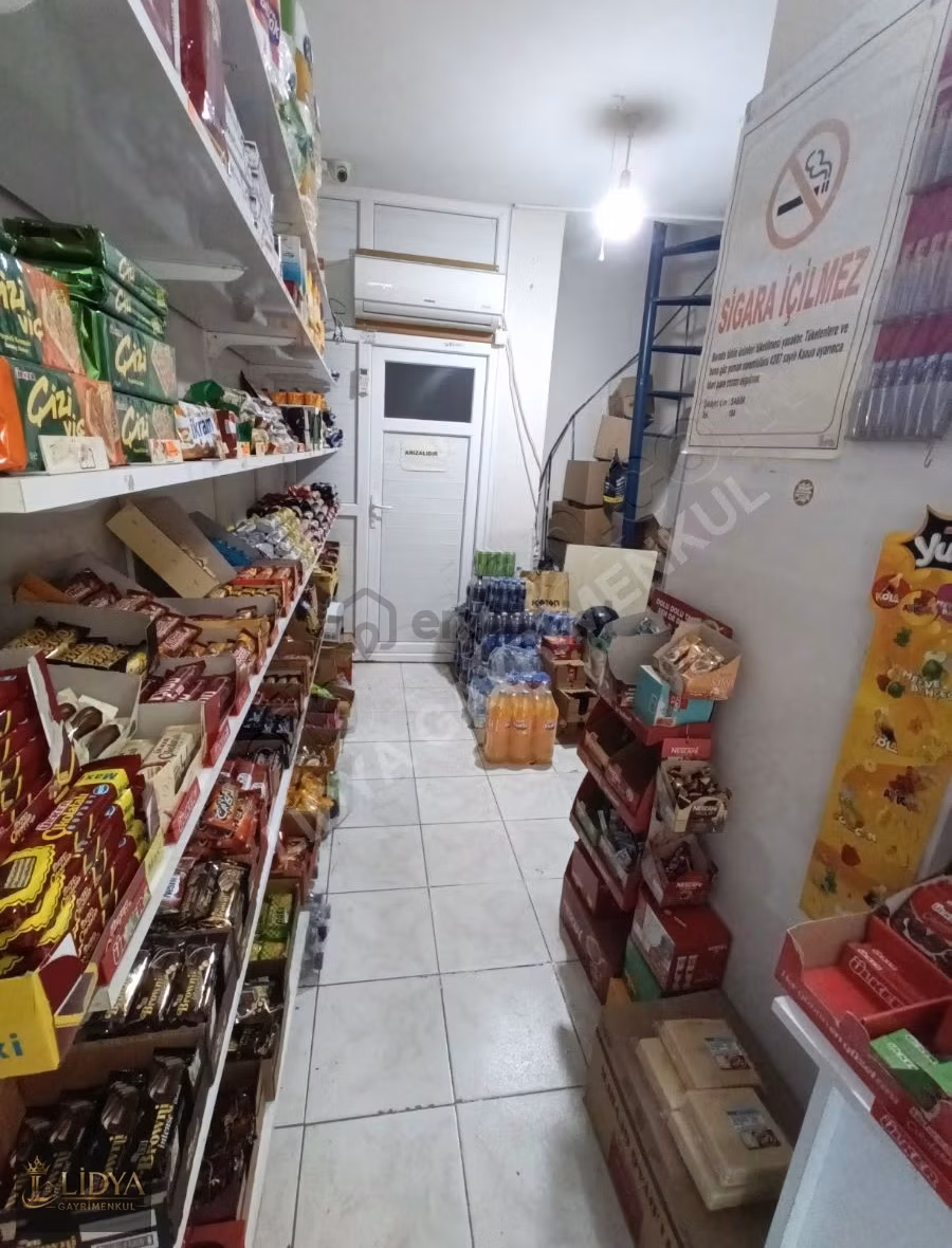 Çarşı Merkezde Satılık Dükkan