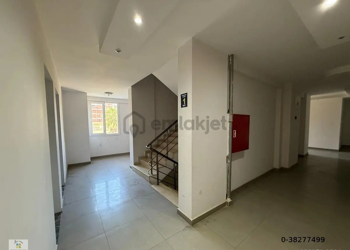 Aydın Nazilli Zafer Mahallesinde Satılık 3+1 Daire - 24