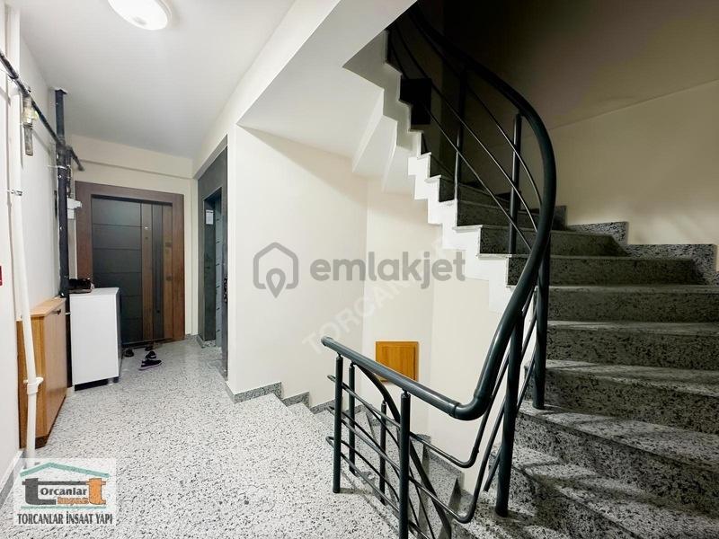 Celaliyede Havuz Manzaralı Sıfır Satılık 2+1 | Ebeveyn Banyolu - 20