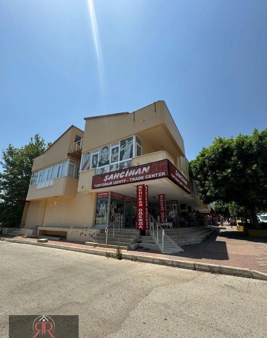Kemer'de Satılık Fırsat Dükkan