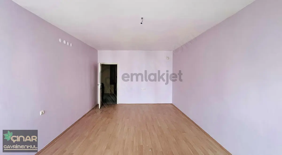 İldem Avm Yanı Kiralık 3+1 Daire - 125m² - 18