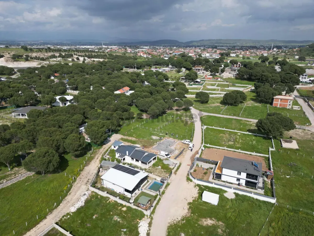 Menderes Künerde Satılık 300 - 400 - 500 Ve 1000 M2 Bahçeler - 16