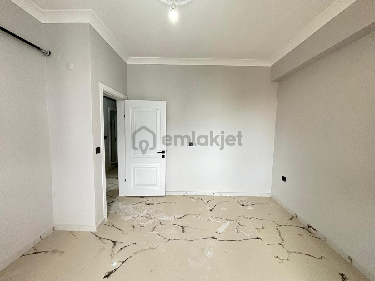 Karasu Yalı Mah. Denize Yakın Ara Kat Sıfır Daire!! - 16