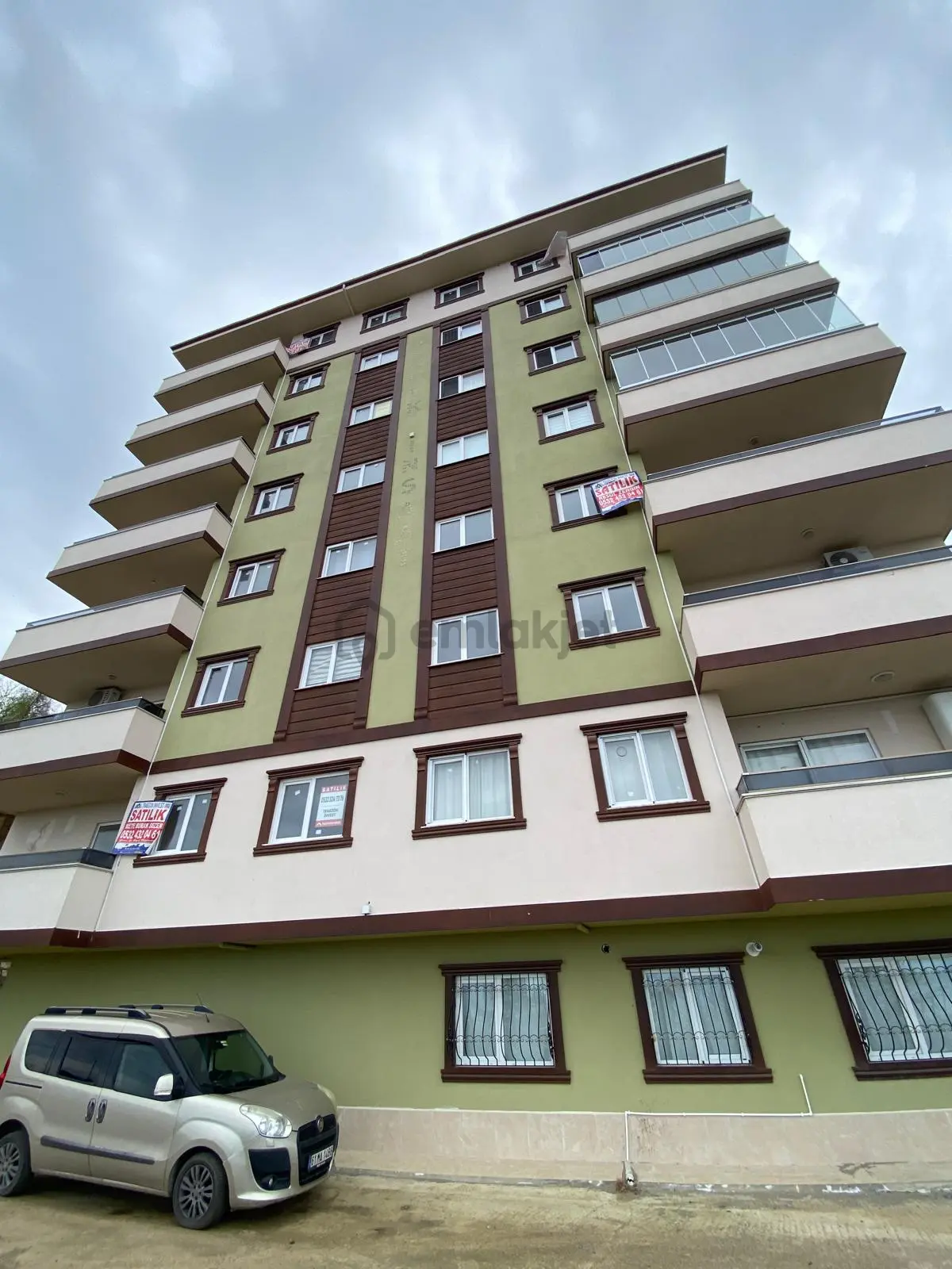 Trabzon Arsin'de Satılık 3+1 Eşyalı Daire - 25