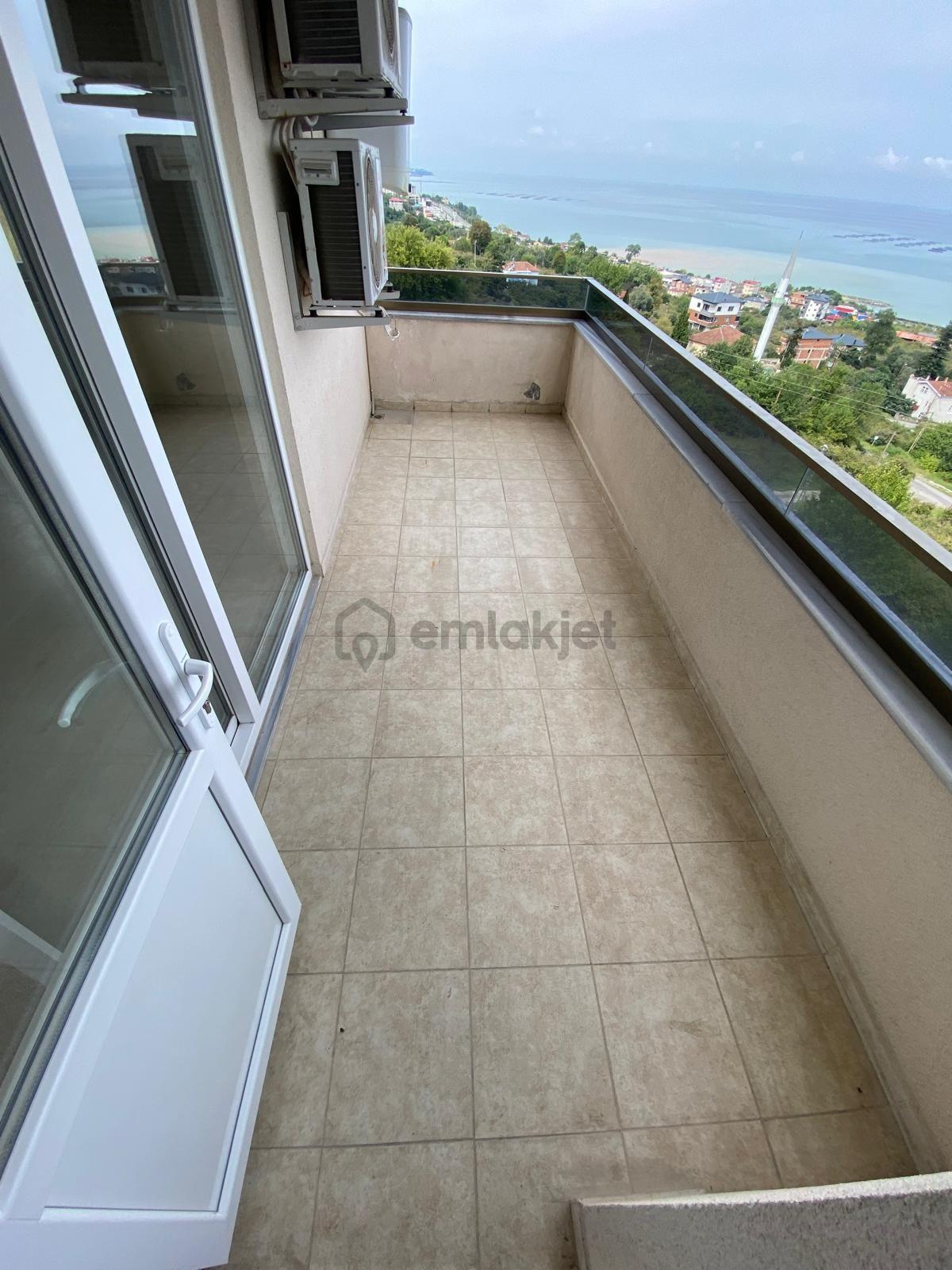 Trabzon Arsin'de Satılık 3+1 Daire - 9